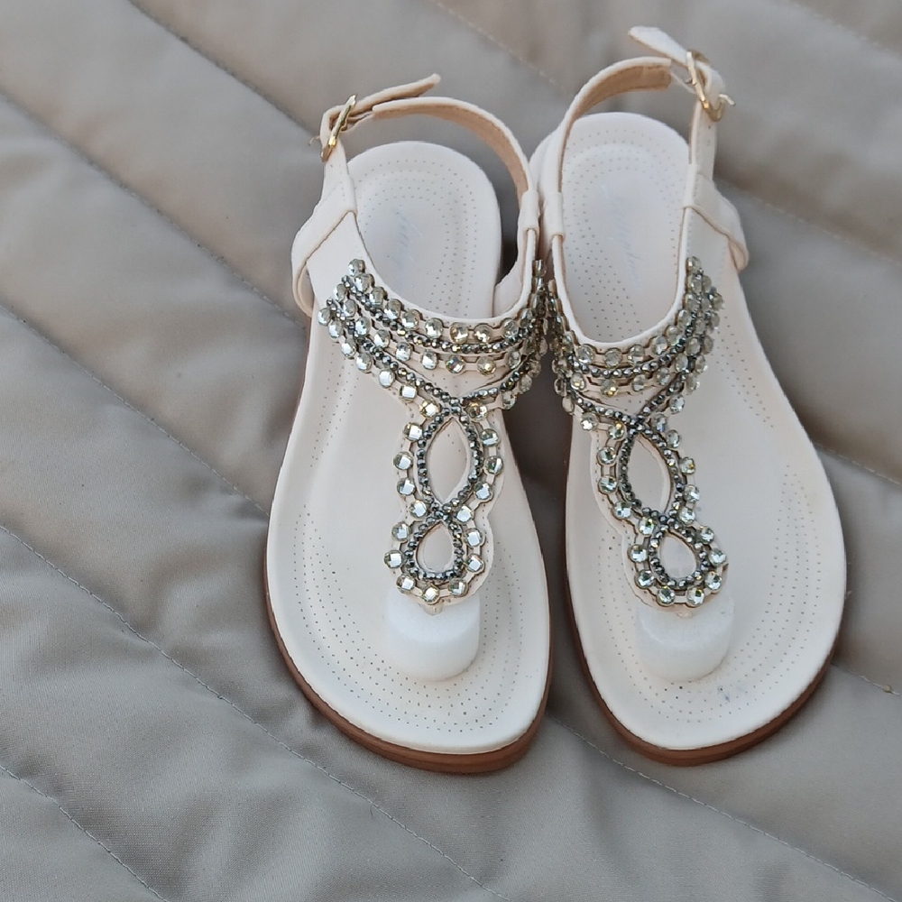 White Sandals with Silver Accents - Picture 2 of 5